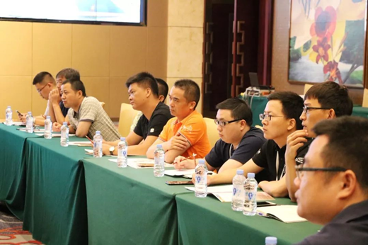 Experts from SWS, COSCO, CIMC Pacific, CIMC Raffles, CSIC