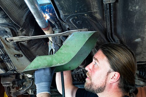 Advanced Out-of-Position Welding Techniques & Safety Guide