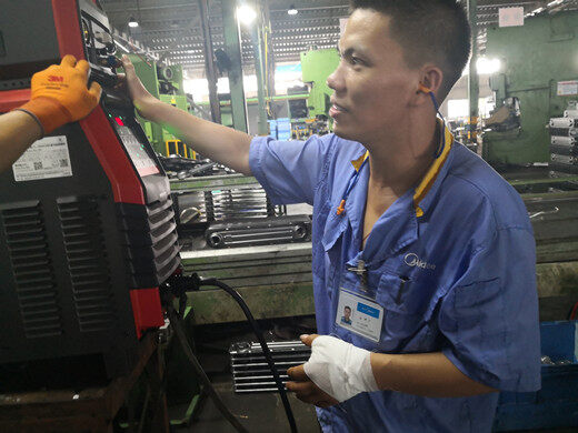 Megmeet Artsen Plus Welder Application